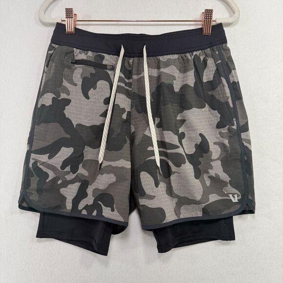 Vuori Stockton Shorts Men S Grey Black Compression Camouflage Workout Athletic